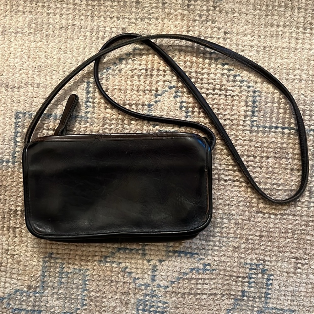 Vintage Coach Zippered Pouch, style No. 9655